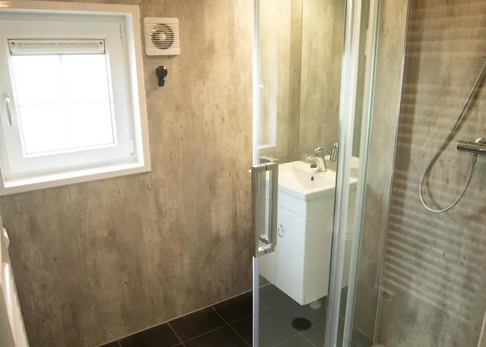 De Bijsselse Enk, Noors 16 Нюнспет