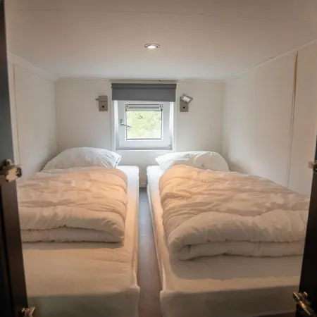 De Bijsselse Enk, Noors 16 Chalet *